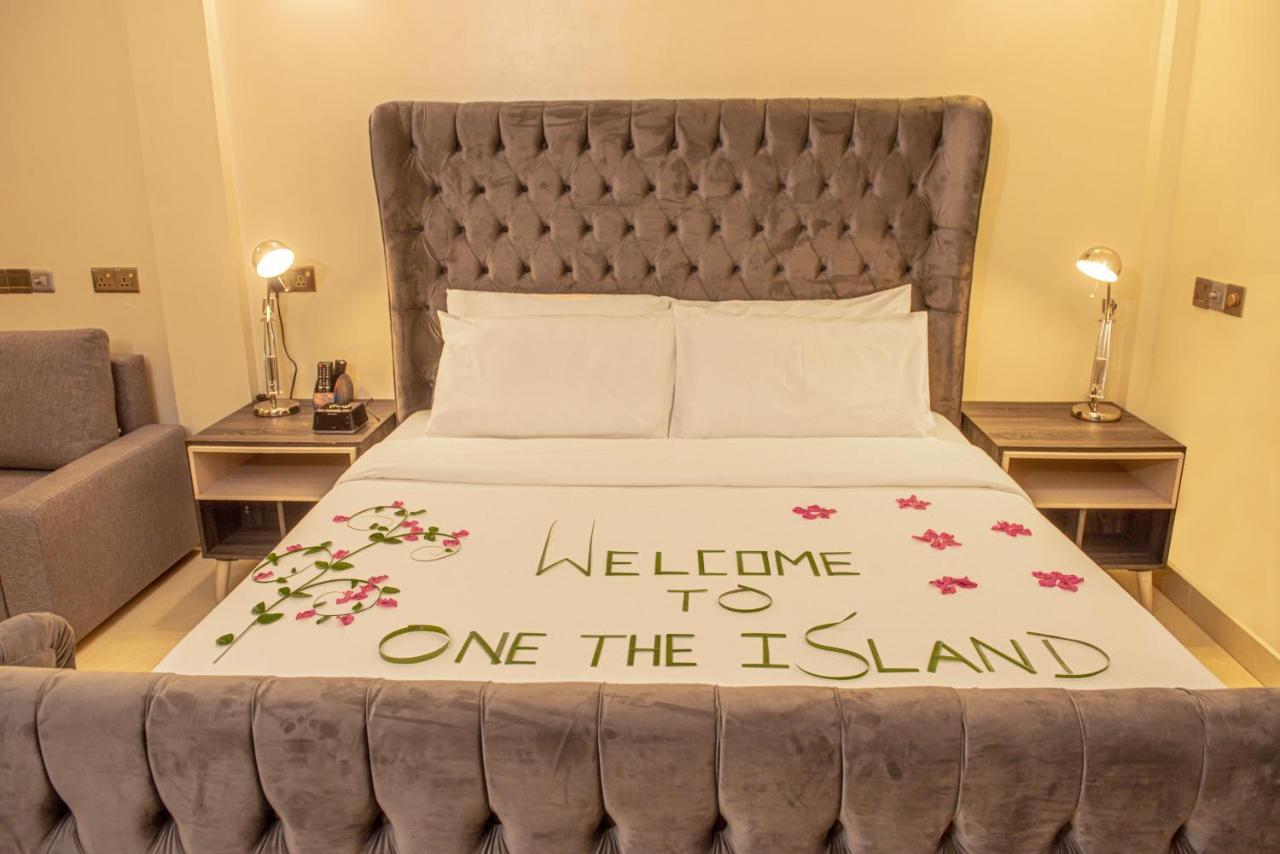 One The Island Hotell Naifaru Exteriör bild